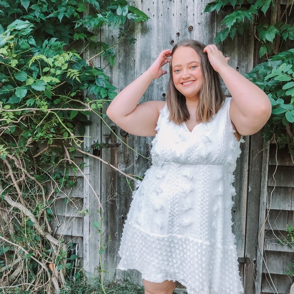 ✰ welcome to my closet! ✰ - Picture 5 of 7